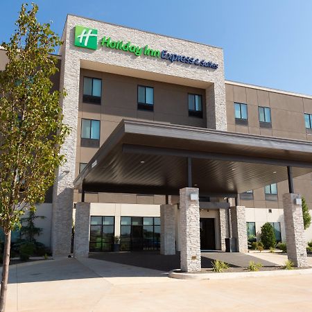 Holiday Inn Express & Suites - Kingfisher, An Ihg Hotel Esterno foto